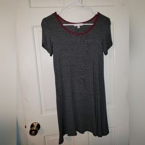 Black and white dress with maroon trim